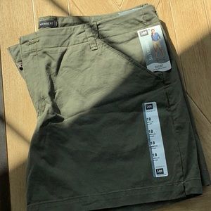 Lee midrise fit shorts